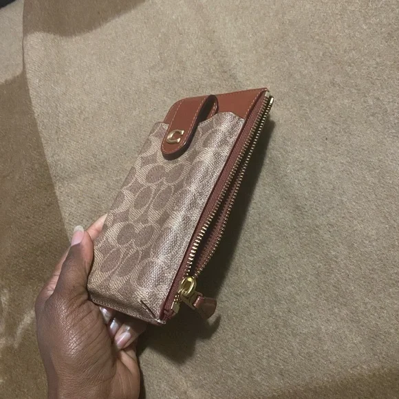 Coach Signature Phone Wallet - Picture 6 of 9